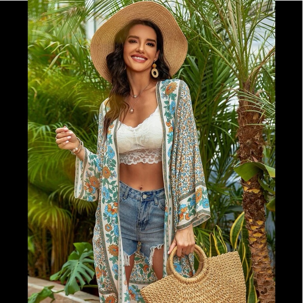 🚨 CLEARANCE 🚨 NWOT Ditsy floral print open kimono - Picture 1 of 8